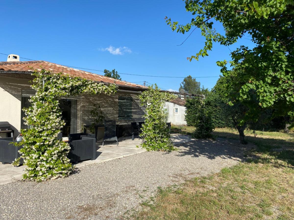 Maison De Plain Pied Avec Terrain De Petanque Villa Draguignan Exteriör bild
